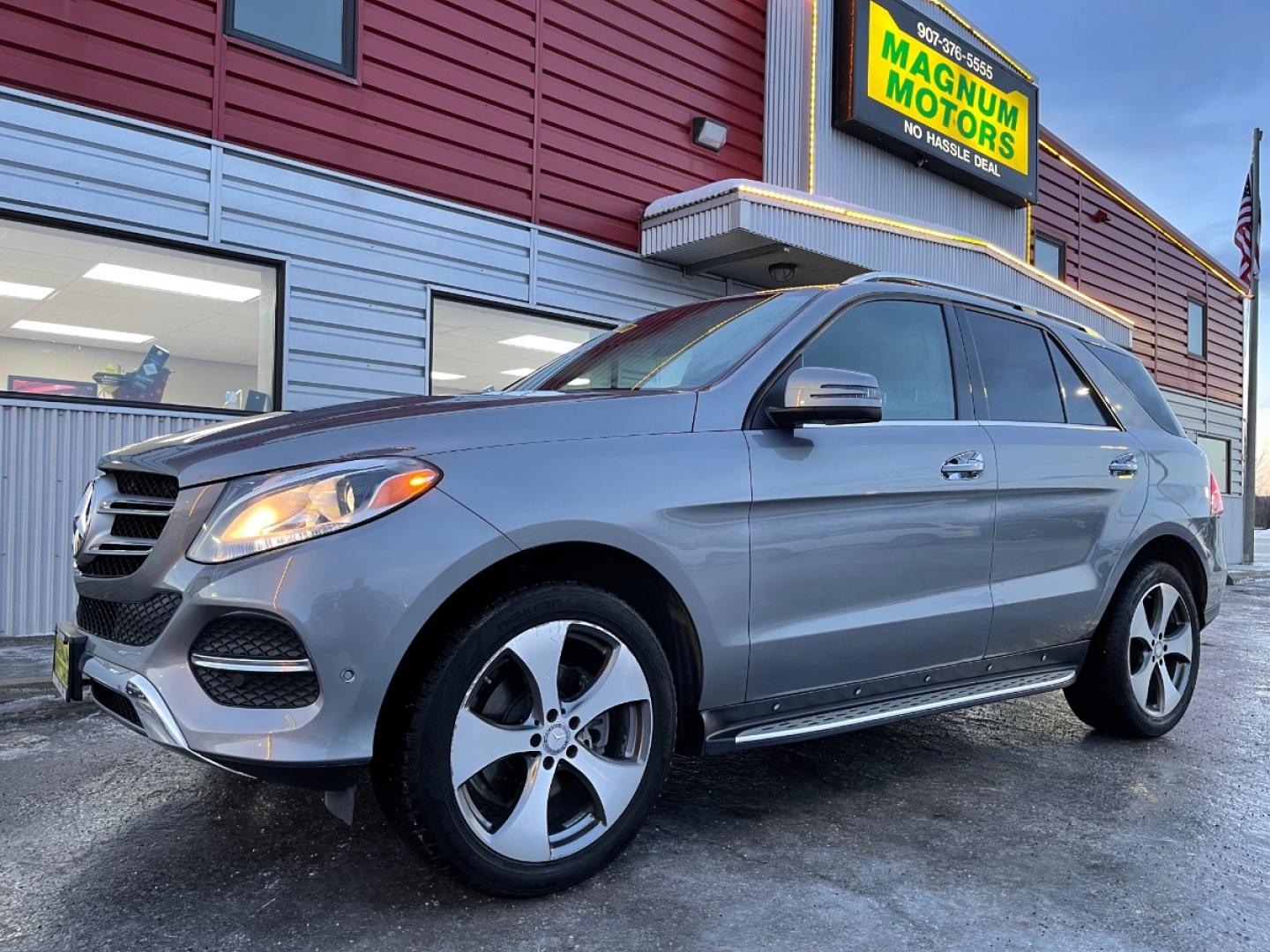 2016 Gray /Black Mercedes-Benz GLE-Class GLE350 4MATIC (4JGDA5HB5GA) with an 3.5L V6 DOHC 24V engine, 7A transmission, located at 1960 Industrial Drive, Wasilla, 99654, (907) 274-2277, 61.573475, -149.400146 - Photo#1