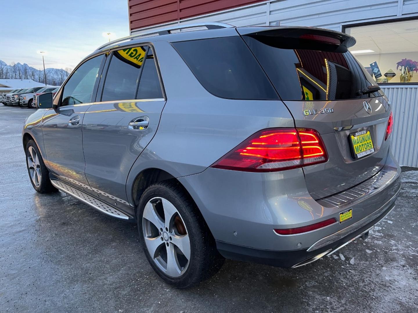 2016 Gray /Black Mercedes-Benz GLE-Class GLE350 4MATIC (4JGDA5HB5GA) with an 3.5L V6 DOHC 24V engine, 7A transmission, located at 1960 Industrial Drive, Wasilla, 99654, (907) 274-2277, 61.573475, -149.400146 - Photo#2