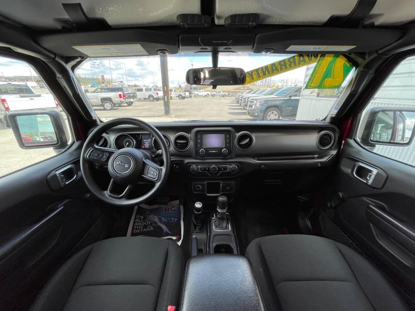 2021 MAROON /Black JEEP GLADIATOR SPORT (1C6HJTAG5ML) with an 3.6L engine, 6-Speed Manual transmission, located at 1960 Industrial Drive, Wasilla, 99654, (907) 274-2277, 61.573475, -149.400146 - Photo#10