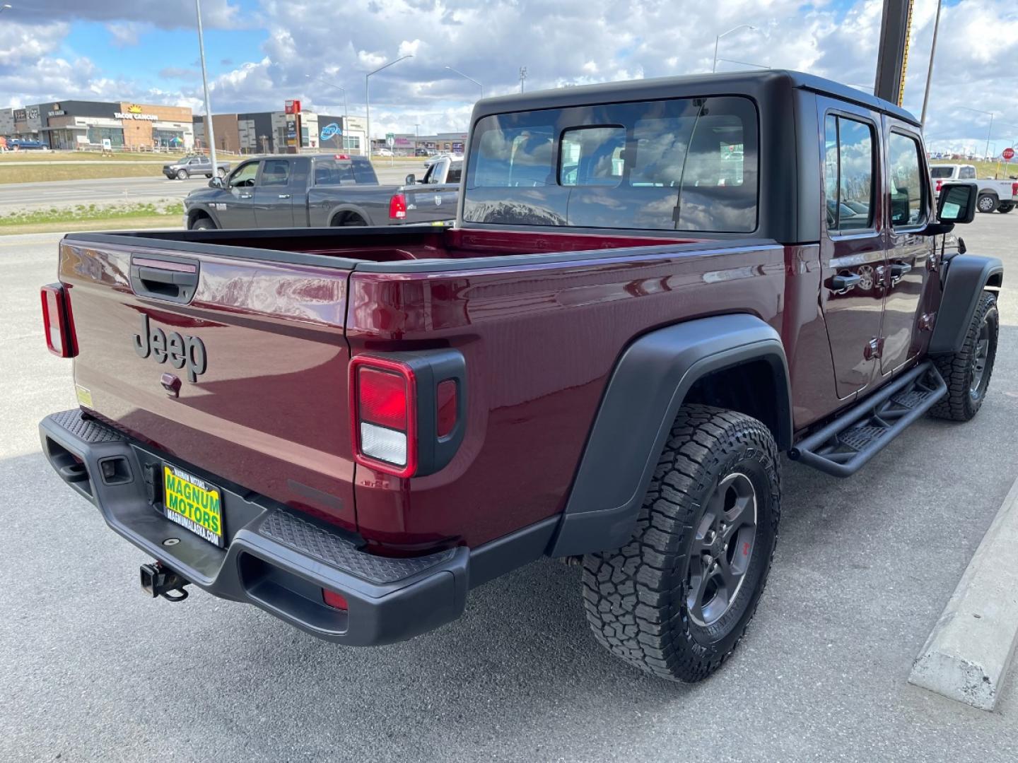 2021 MAROON /Black JEEP GLADIATOR SPORT (1C6HJTAG5ML) with an 3.6L engine, 6-Speed Manual transmission, located at 1960 Industrial Drive, Wasilla, 99654, (907) 274-2277, 61.573475, -149.400146 - Photo#4