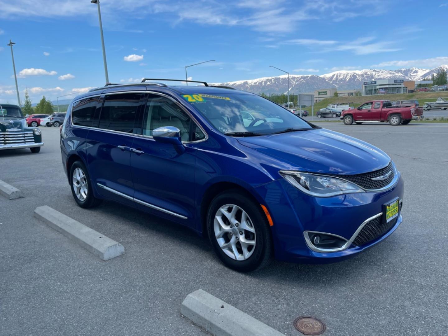 2020 BLUE /white CHRYSLER PACIFICA LIMITED (2C4RC1GGXLR) with an 3.6L engine, Automatic transmission, located at 1960 Industrial Drive, Wasilla, 99654, (907) 274-2277, 61.573475, -149.400146 - Photo#5