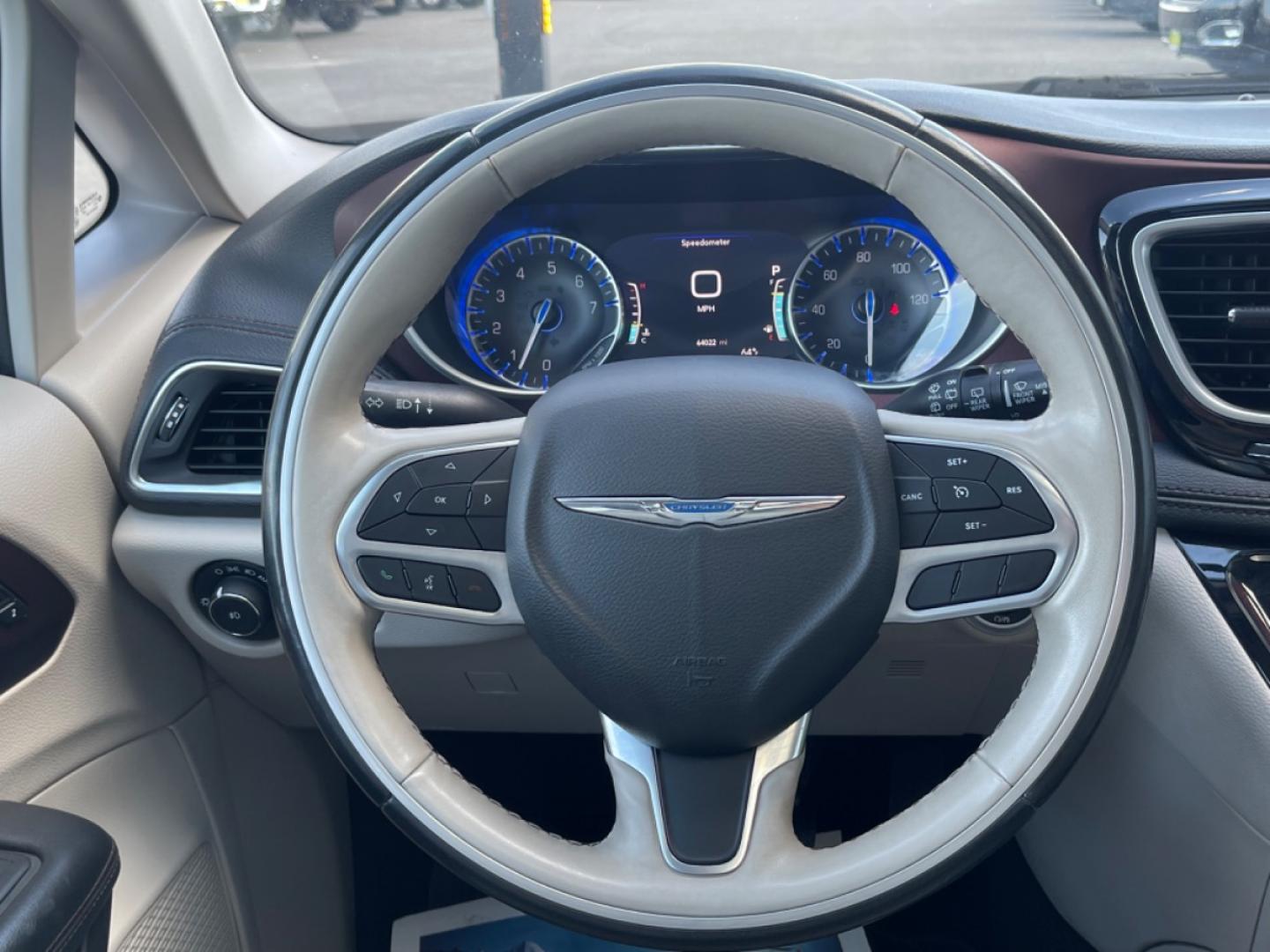 2020 BLUE /white CHRYSLER PACIFICA LIMITED (2C4RC1GGXLR) with an 3.6L engine, Automatic transmission, located at 1960 Industrial Drive, Wasilla, 99654, (907) 274-2277, 61.573475, -149.400146 - Photo#14