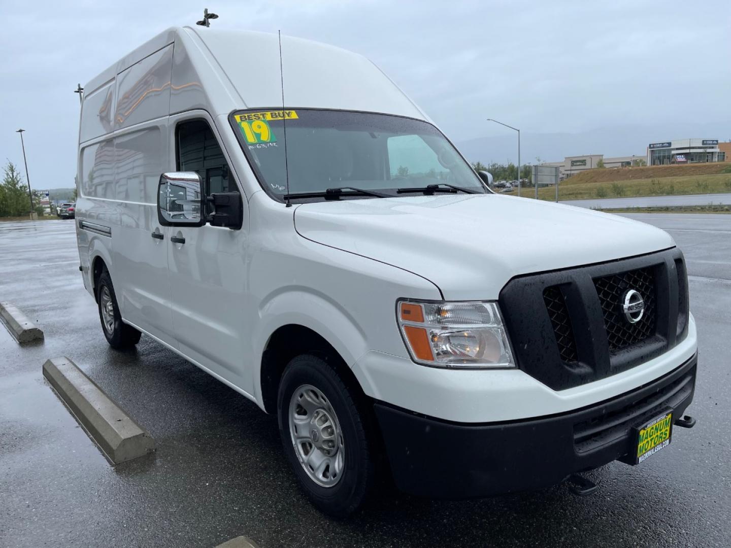 2019 WHITE /Gray NISSAN NV 2500 HD S (1N6AF0LY0KN) with an 5.6L engine, Automatic transmission, located at 1960 Industrial Drive, Wasilla, 99654, (907) 274-2277, 61.573475, -149.400146 - Photo#5