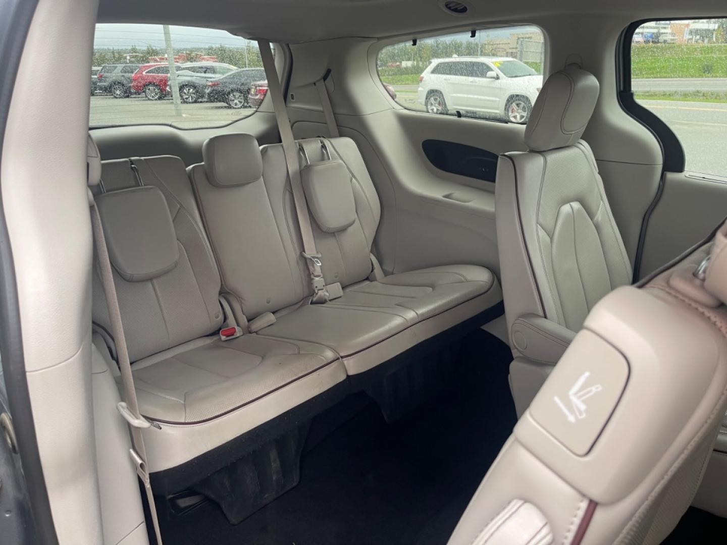 2020 SILVER CHRYSLER PACIFICA LIMITED (2C4RC1GG5LR) with an 3.6L engine, Automatic transmission, located at 1960 Industrial Drive, Wasilla, 99654, (907) 274-2277, 61.573475, -149.400146 - Photo#8