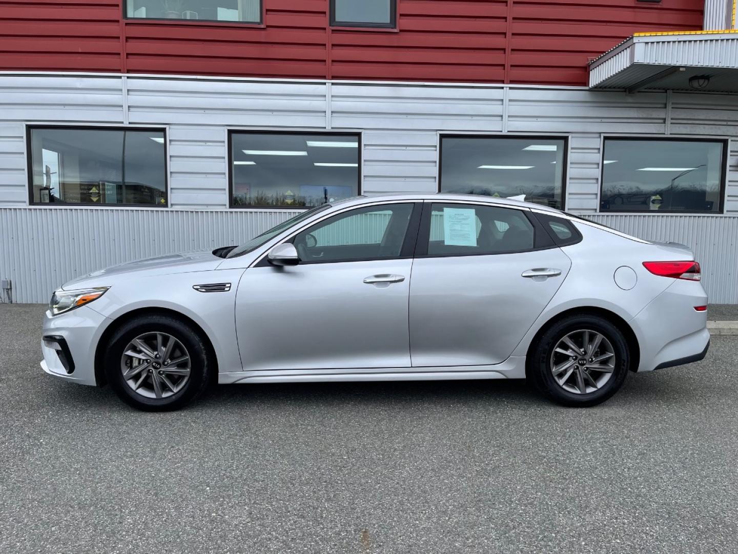 2020 SILVER /Black KIA OPTIMA LX (5XXGT4L30LG) with an 2.4L engine, Automatic transmission, located at 1960 Industrial Drive, Wasilla, 99654, (907) 274-2277, 61.573475, -149.400146 - Photo#1