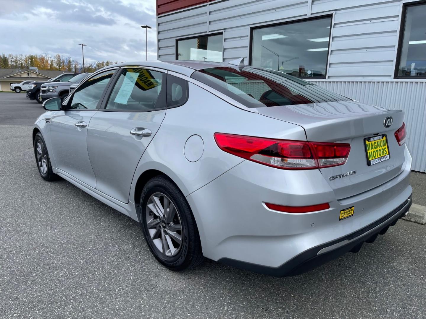 2020 SILVER /Black KIA OPTIMA LX (5XXGT4L30LG) with an 2.4L engine, Automatic transmission, located at 1960 Industrial Drive, Wasilla, 99654, (907) 274-2277, 61.573475, -149.400146 - Photo#2