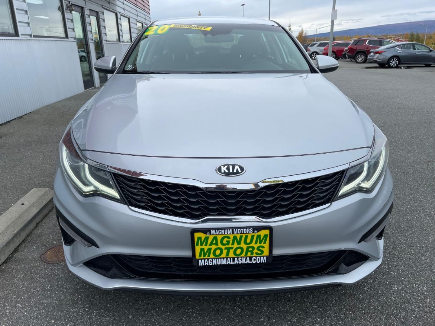 2020 SILVER /Black KIA OPTIMA LX (5XXGT4L30LG) with an 2.4L engine, Automatic transmission, located at 1960 Industrial Drive, Wasilla, 99654, (907) 274-2277, 61.573475, -149.400146 - Photo#6