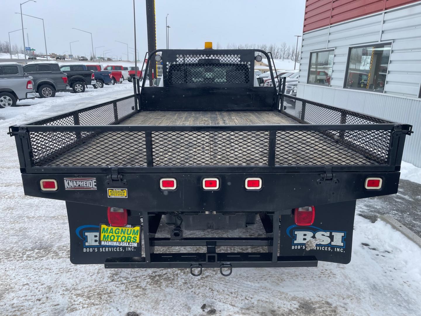 2017 WHITE /Gray RAM 5500 tradesman /cab and chassis (3C7WRNFJ5HG) with an 6.4L engine, Automatic transmission, located at 1960 Industrial Drive, Wasilla, 99654, (907) 274-2277, 61.573475, -149.400146 - Photo#3