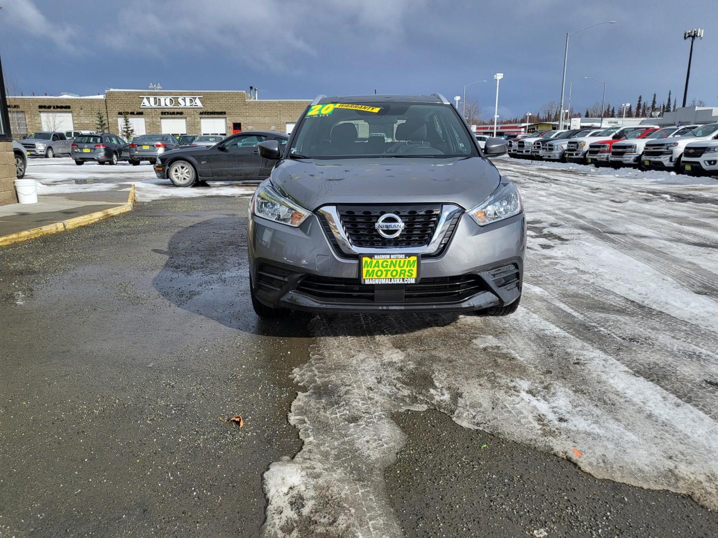 2020 Nissan Kicks SV (3N1CP5CV1LL) with an 1.6L L4 engine, CVT transmission, located at 1960 Industrial Drive, Wasilla, 99654, (907) 274-2277, 61.573475, -149.400146 - Photo#2