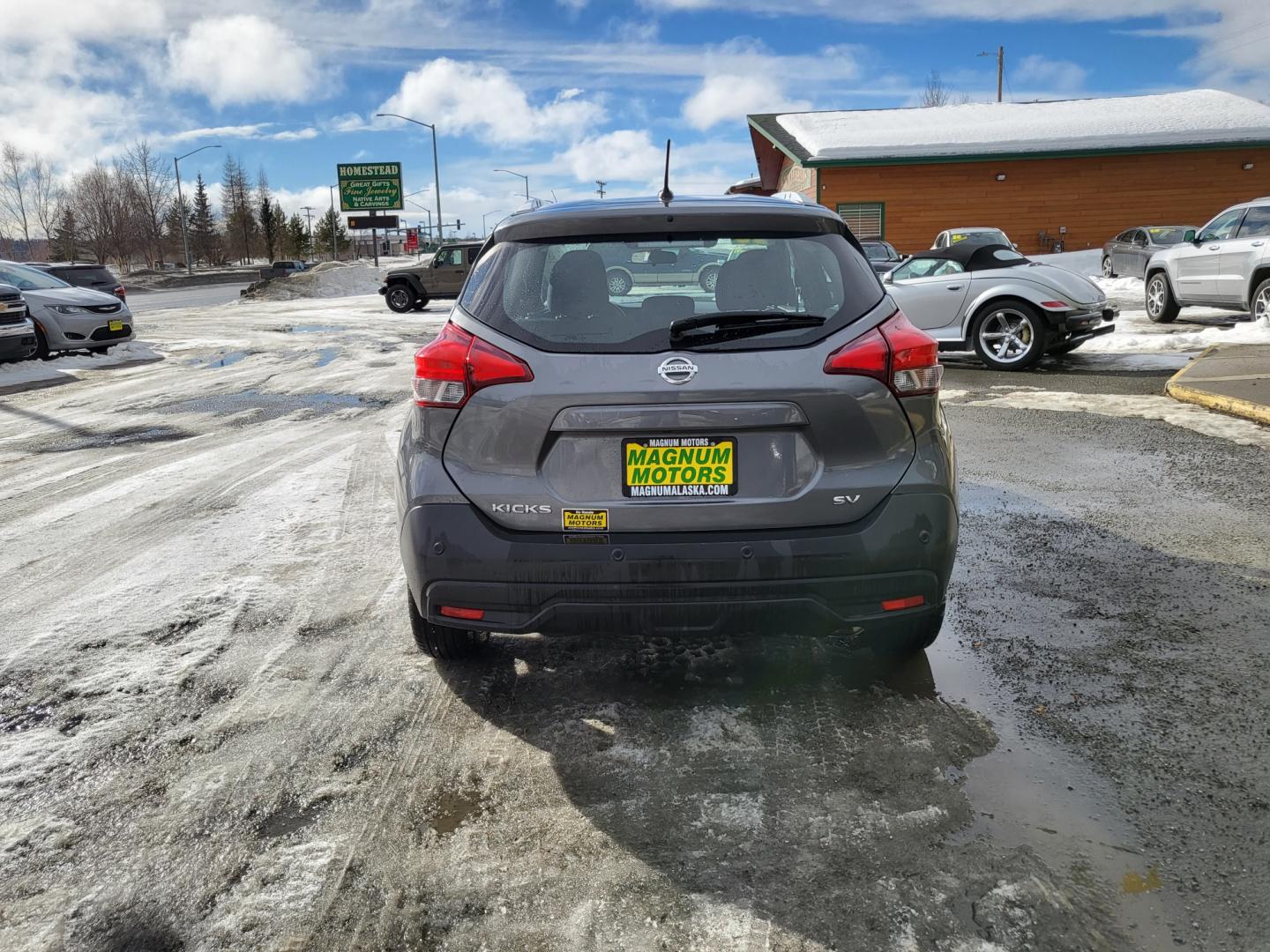 2020 Nissan Kicks SV (3N1CP5CV1LL) with an 1.6L L4 engine, CVT transmission, located at 1960 Industrial Drive, Wasilla, 99654, (907) 274-2277, 61.573475, -149.400146 - Photo#5