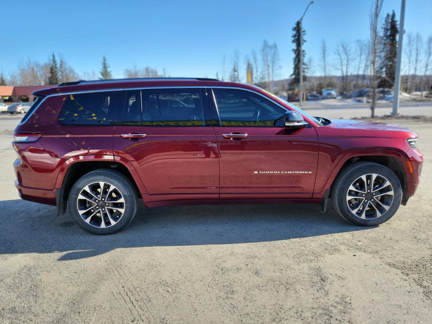 2021 RED /BLACK LEATHER JEEP GRAND CHEROKEE L OVERLAND (1C4RJKDGXM8) with an 3.6L engine, Automatic transmission, located at 1960 Industrial Drive, Wasilla, 99654, (907) 274-2277, 61.573475, -149.400146 - Photo#6