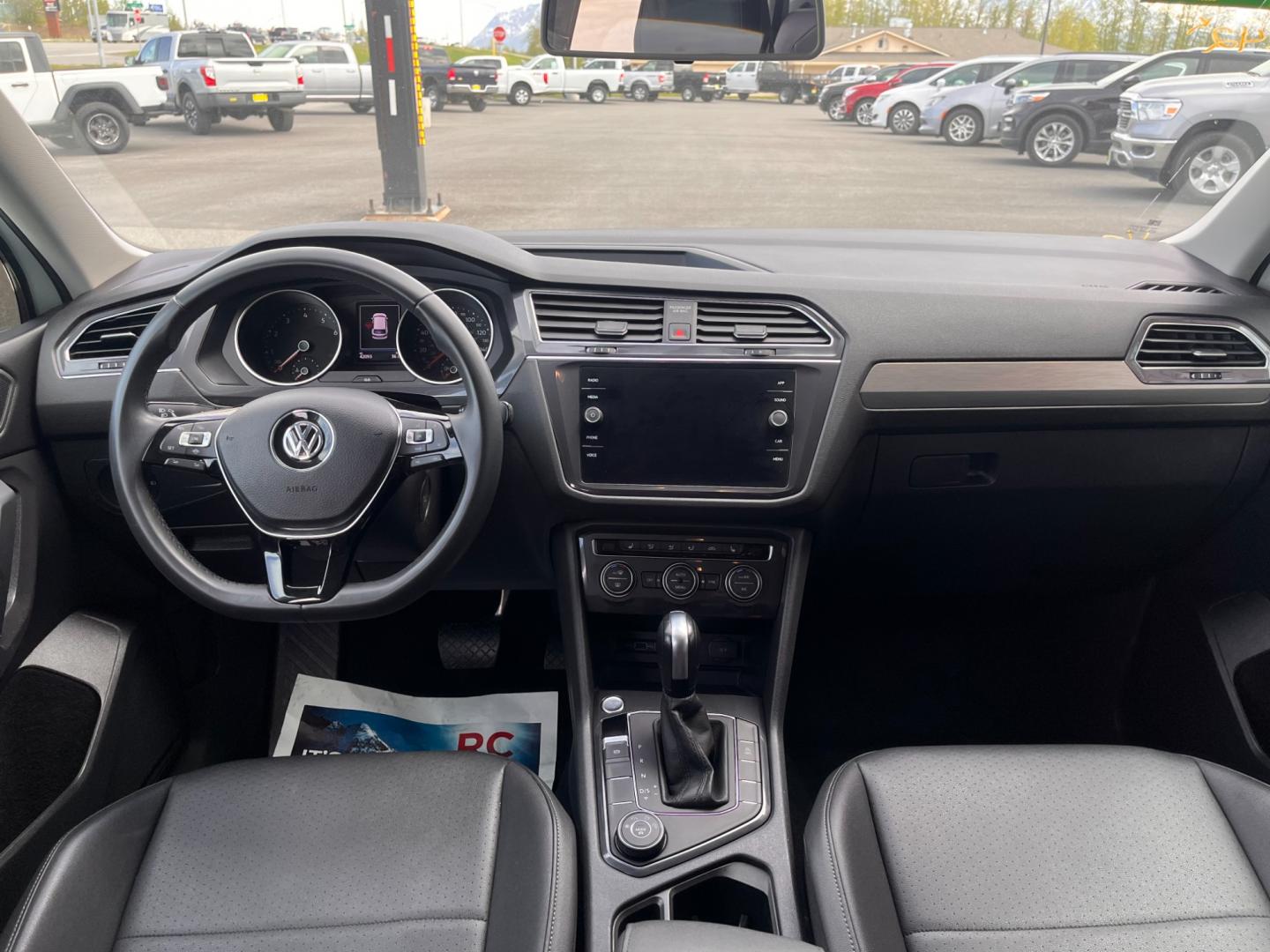 2020 Volkswagen Tiguan SE 4Motion AWD (3VV2B7AX8LM) with an 2.0L L4 DOHC 16V TURBO engine, 8A transmission, located at 1960 Industrial Drive, Wasilla, 99654, (907) 274-2277, 61.573475, -149.400146 - Photo#12