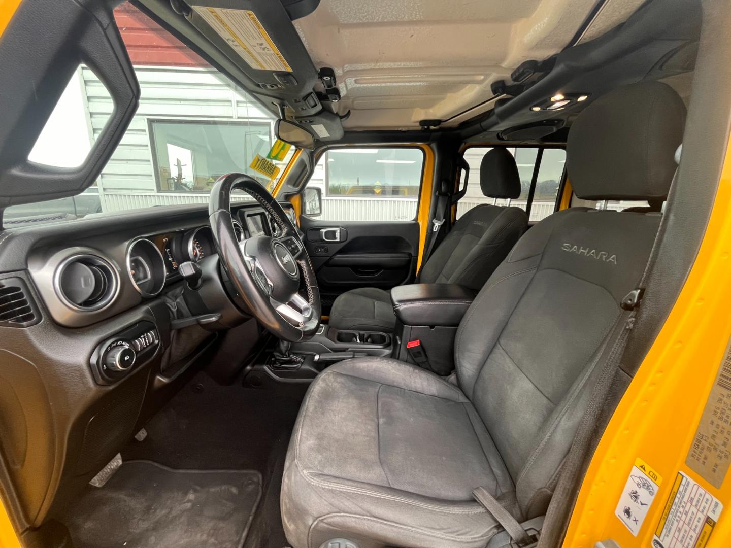 2020 YELLOW JEEP WRANGLER UNLIMI SAHARA (1C4HJXEN2LW) with an 2.0L engine, Automatic transmission, located at 1960 Industrial Drive, Wasilla, 99654, (907) 274-2277, 61.573475, -149.400146 - Photo#8