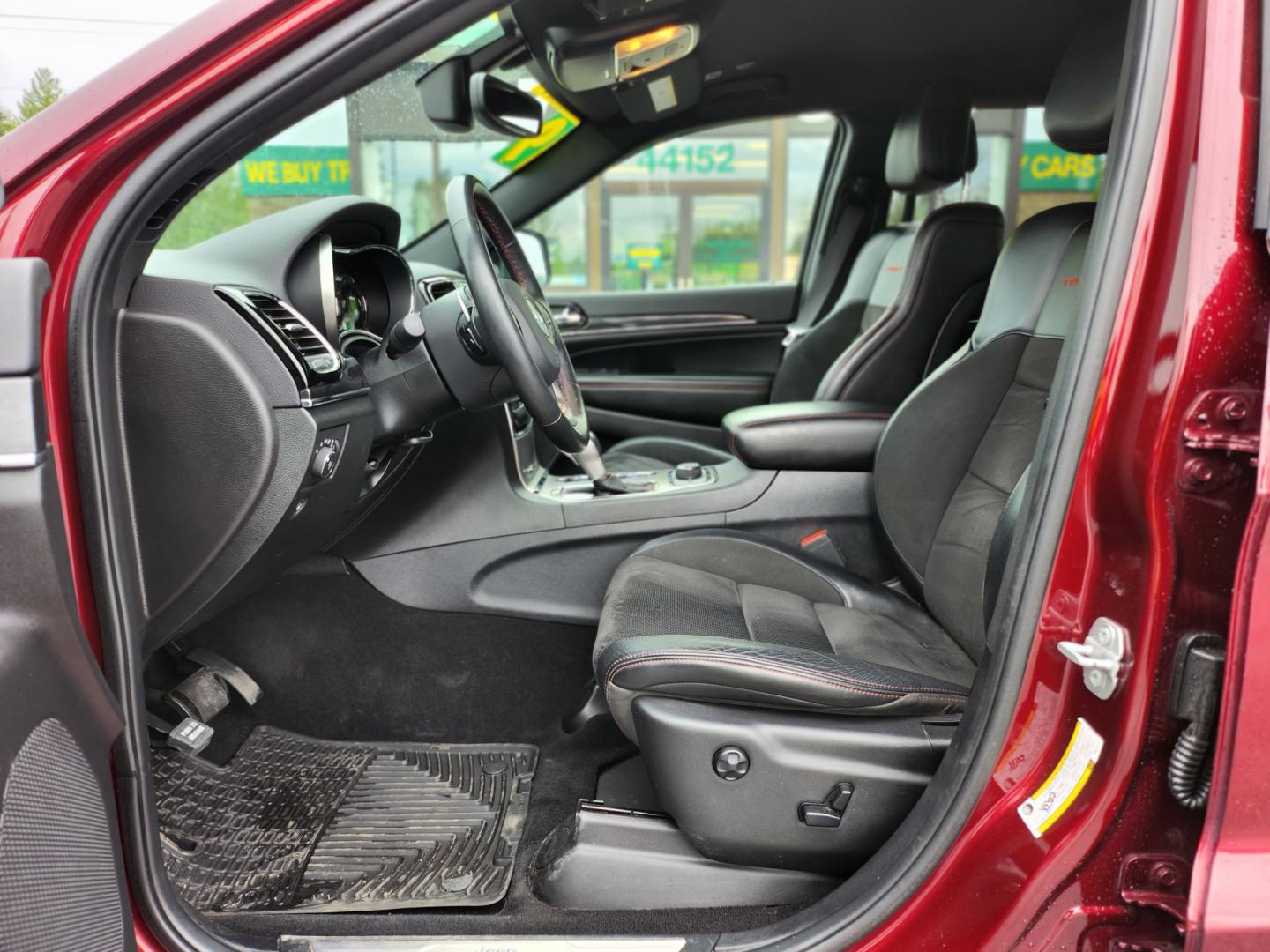 2019 Burgundy /Black Jeep Grand Cherokee Trailhawk 4WD (1C4RJFLG7KC) with an 3.6L V6 DOHC 24V engine, 8A transmission, located at 1960 Industrial Drive, Wasilla, 99654, (907) 274-2277, 61.573475, -149.400146 - Photo#11