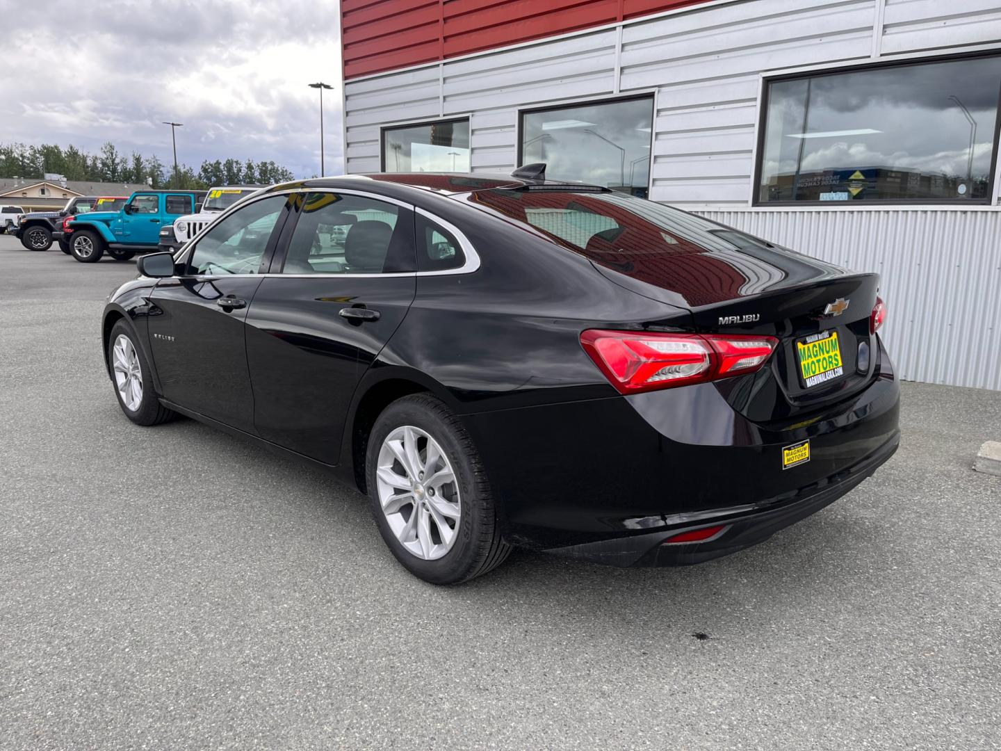 2020 Black Chevrolet Malibu LT (1G1ZD5ST8LF) with an 1.5L L4 DOHC 16V engine, 6A transmission, located at 1960 Industrial Drive, Wasilla, 99654, (907) 274-2277, 61.573475, -149.400146 - Photo#3