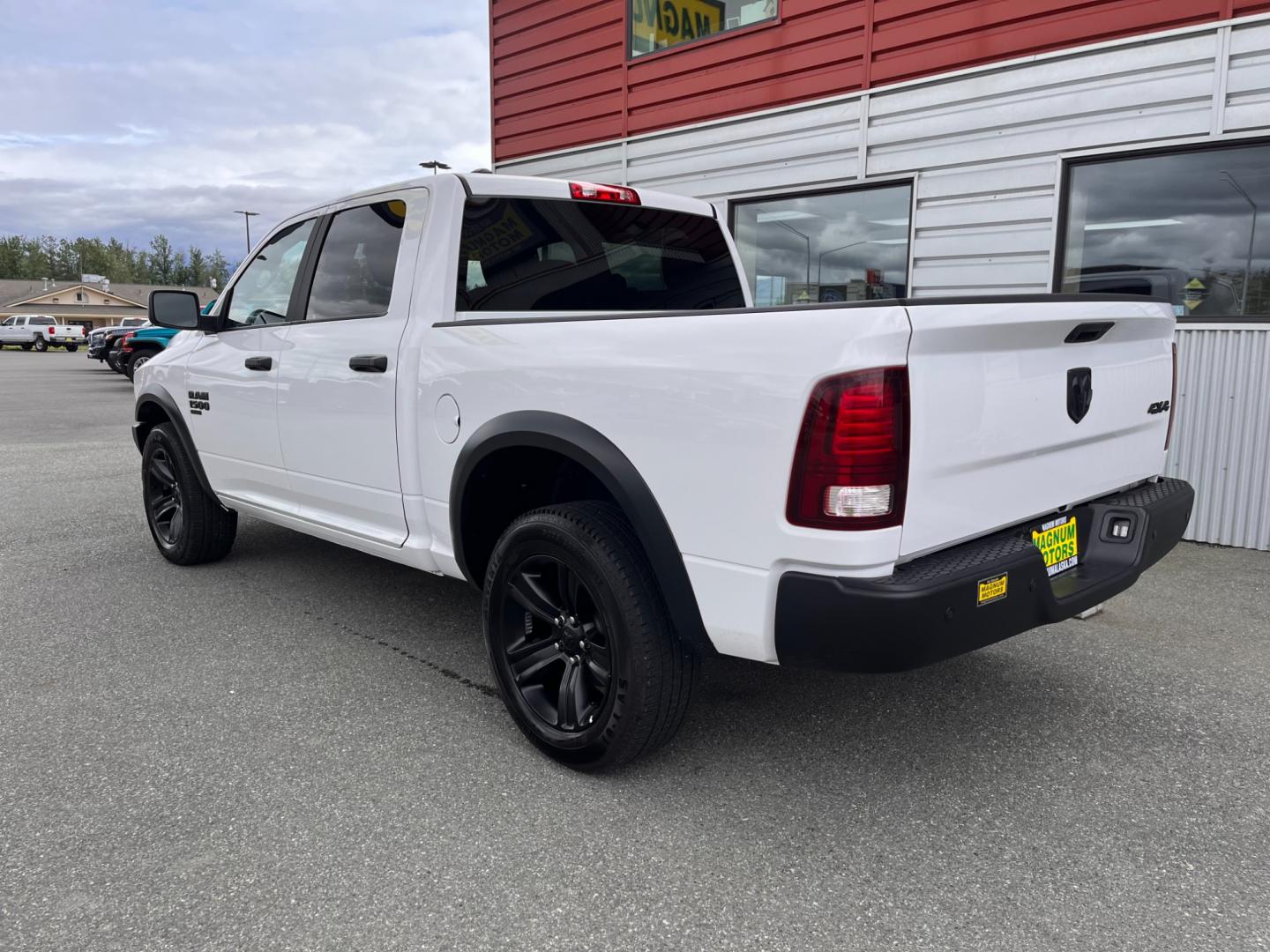 2022 WHITE RAM 1500 CLASSIC SLT (1C6RR7LG2NS) with an 3.6L engine, Automatic transmission, located at 1960 Industrial Drive, Wasilla, 99654, (907) 274-2277, 61.573475, -149.400146 - Photo#2