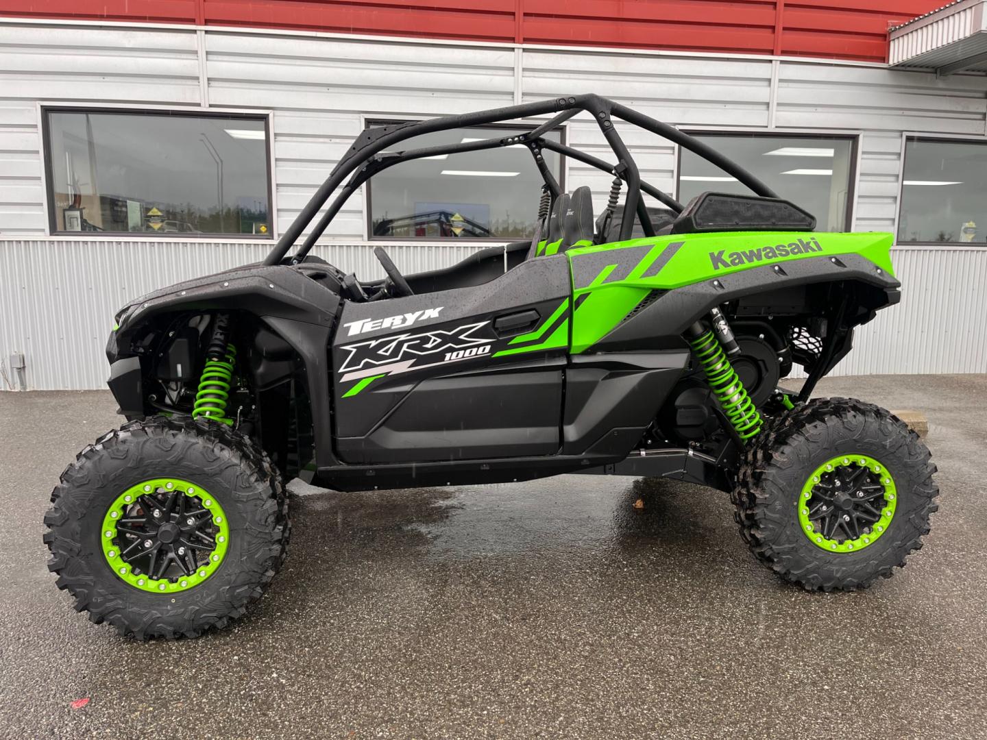 2023 GREEN KAWASAKI TERYX KRX 1000 utv (JKARFCA19PB) , Automatic transmission, located at 1960 Industrial Drive, Wasilla, 99654, (907) 274-2277, 61.573475, -149.400146 - Photo#2