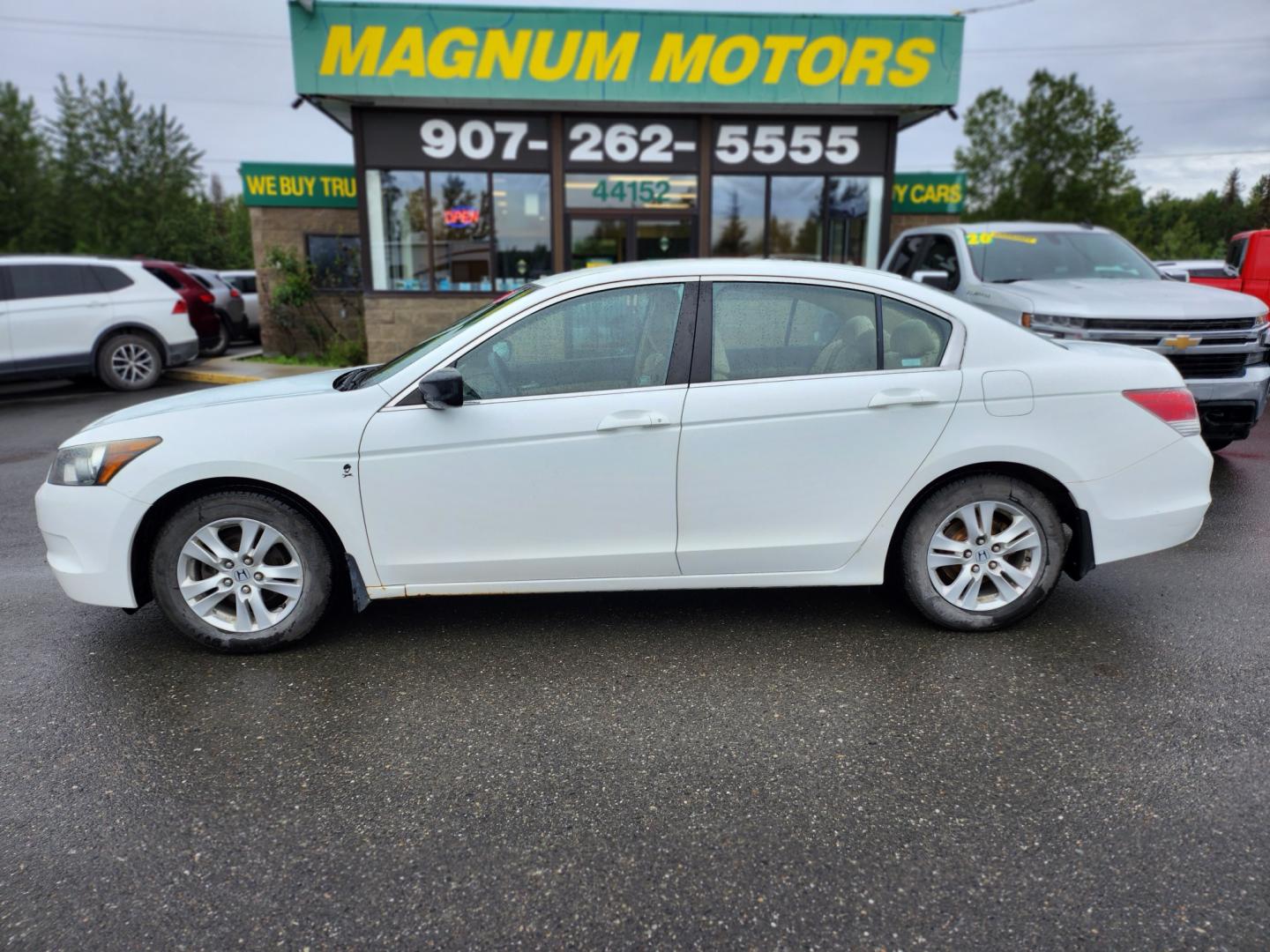 2008 WHITE /TAN HONDA ACCORD LX-P (1HGCP25498A) with an 2.4L engine, 5-Speed Manual transmission, located at 1960 Industrial Drive, Wasilla, 99654, (907) 274-2277, 61.573475, -149.400146 - Photo#0