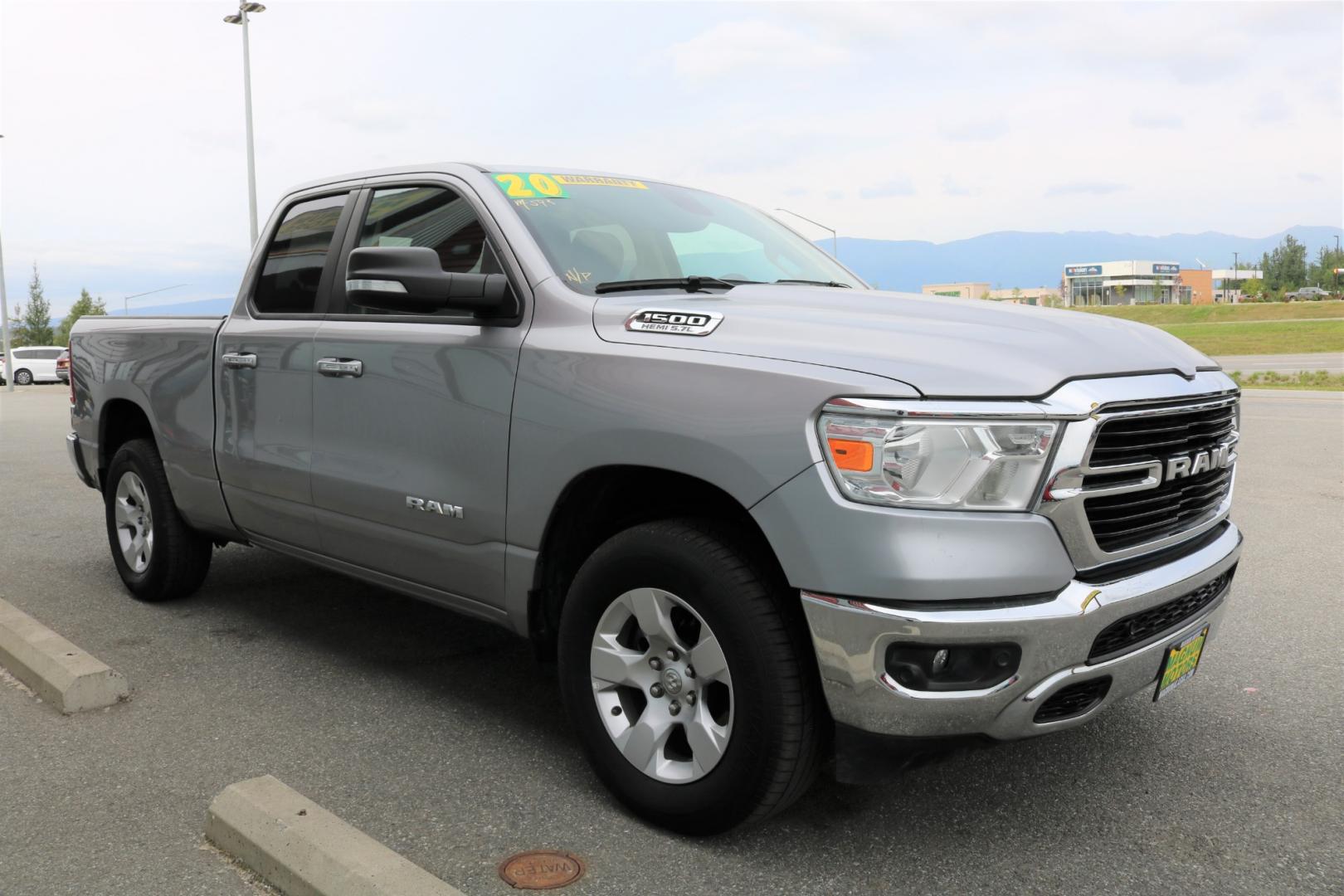 2020 SILVER /Gray RAM 1500 BIG HORN (1C6SRFBT0LN) with an 5.7L engine, Automatic transmission, located at 1960 Industrial Drive, Wasilla, 99654, (907) 274-2277, 61.573475, -149.400146 - Photo#5