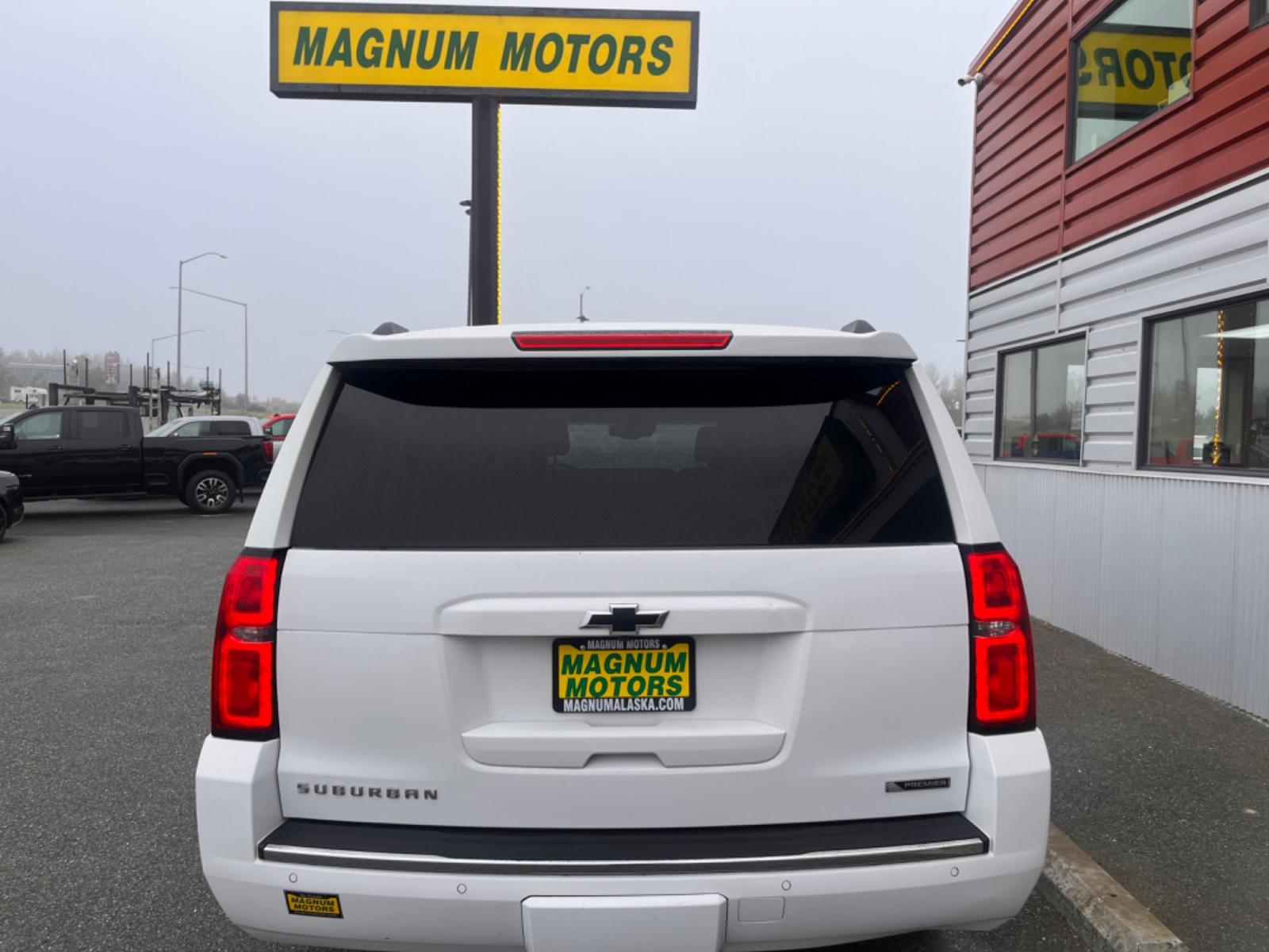 2017 WHITE CHEVROLET SUBURBAN PREMIER (1GNSKJKC3HR) with an 5.3L engine, Automatic transmission, located at 1960 Industrial Drive, Wasilla, 99654, (907) 274-2277, 61.573475, -149.400146 - Photo #3