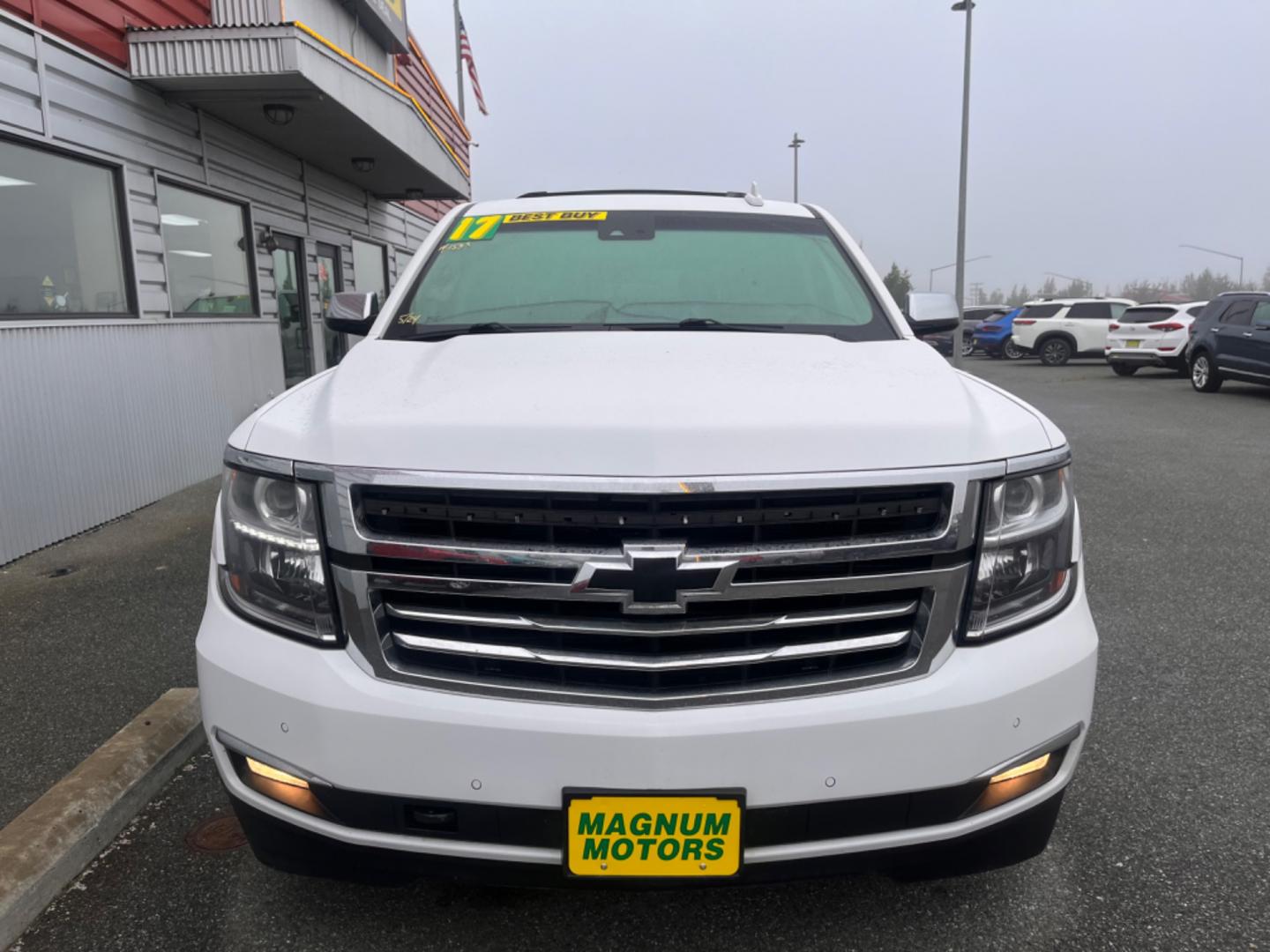 2017 WHITE CHEVROLET SUBURBAN PREMIER (1GNSKJKC3HR) with an 5.3L engine, Automatic transmission, located at 1960 Industrial Drive, Wasilla, 99654, (907) 274-2277, 61.573475, -149.400146 - Photo#6