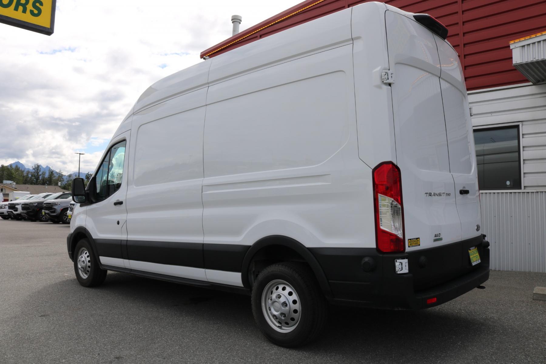 2022 WHITE /Black FORD TRANSIT 250 (1FTBR2XGXNK) with an 3.5L engine, Automatic transmission, located at 1960 Industrial Drive, Wasilla, 99654, (907) 274-2277, 61.573475, -149.400146 - Photo #2