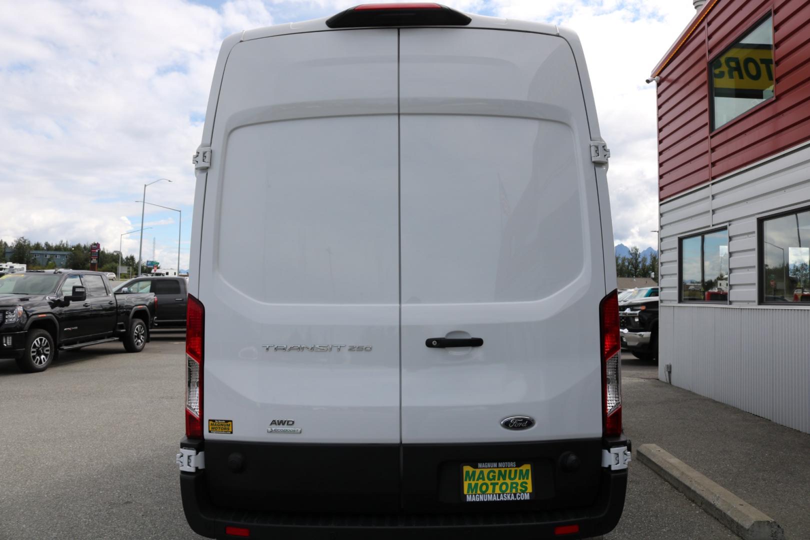 2022 WHITE /Black FORD TRANSIT 250 (1FTBR2XGXNK) with an 3.5L engine, Automatic transmission, located at 1960 Industrial Drive, Wasilla, 99654, (907) 274-2277, 61.573475, -149.400146 - Photo#3