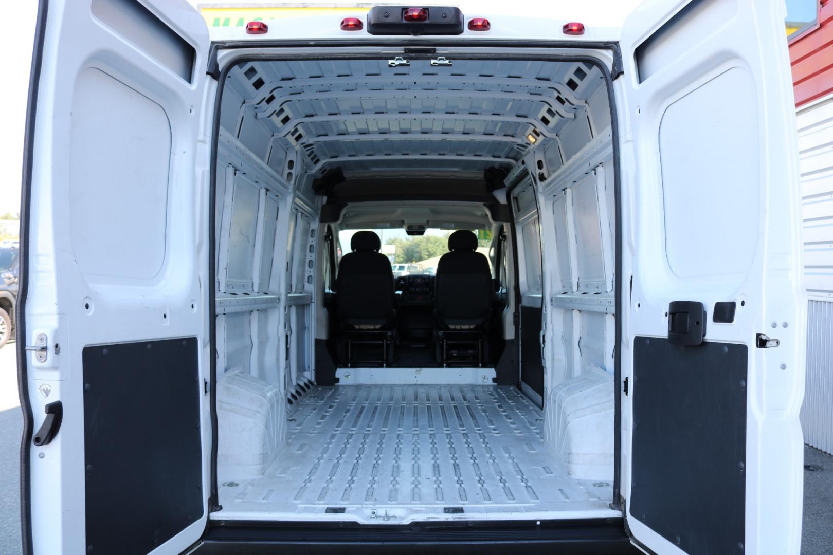 2021 WHITE /Black RAM PROMASTER 2500 159 WB (3C6LRVDG3ME) with an 3.6L engine, Automatic transmission, located at 1960 Industrial Drive, Wasilla, 99654, (907) 274-2277, 61.573475, -149.400146 - Photo#14