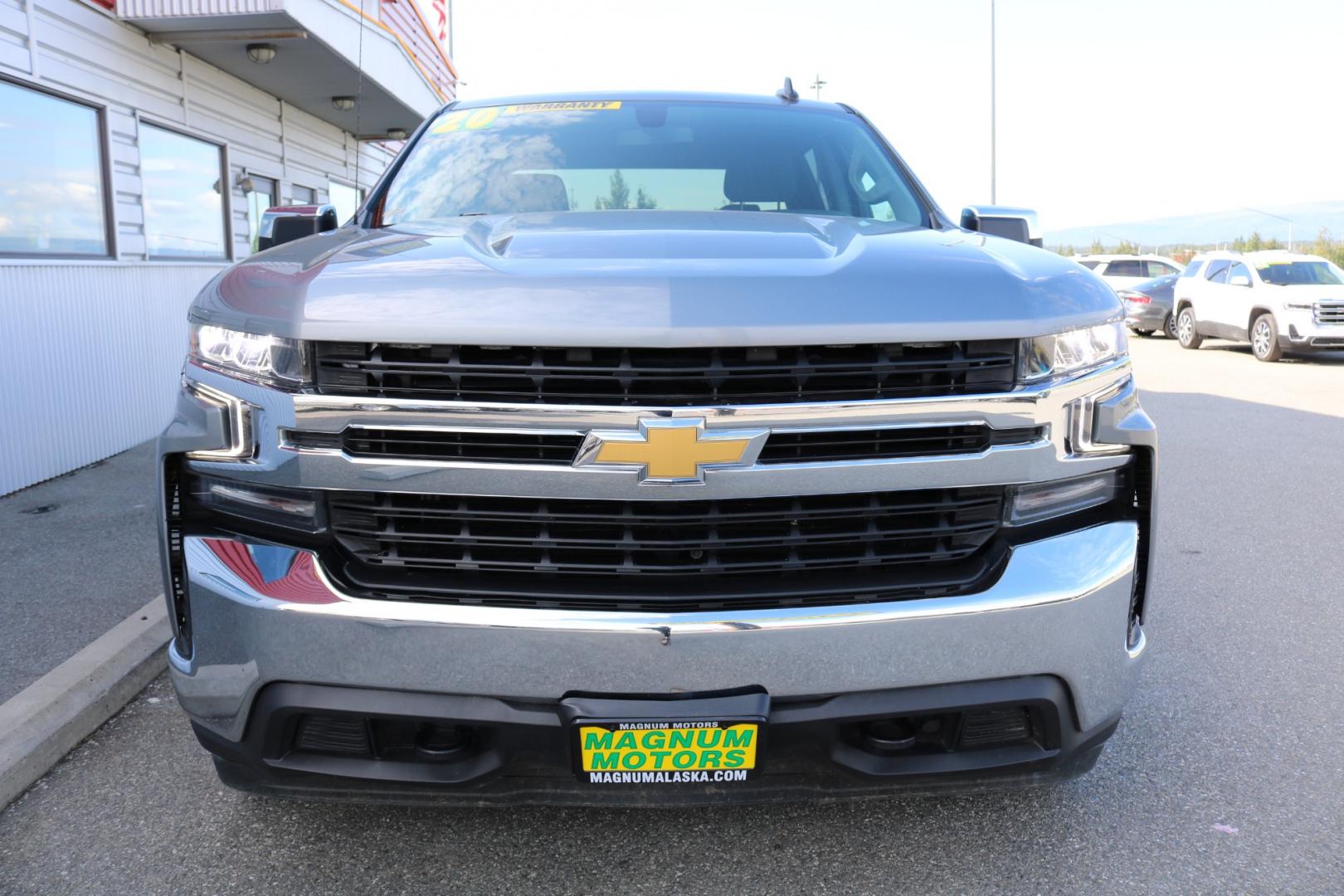 2020 Gray /Black Chevrolet Silverado 1500 LT Crew Cab Long Box 4WD (1GCUYDED9LZ) with an 5.3L V8 OHV 16V engine, 6A transmission, located at 1960 Industrial Drive, Wasilla, 99654, (907) 274-2277, 61.573475, -149.400146 - Photo#7