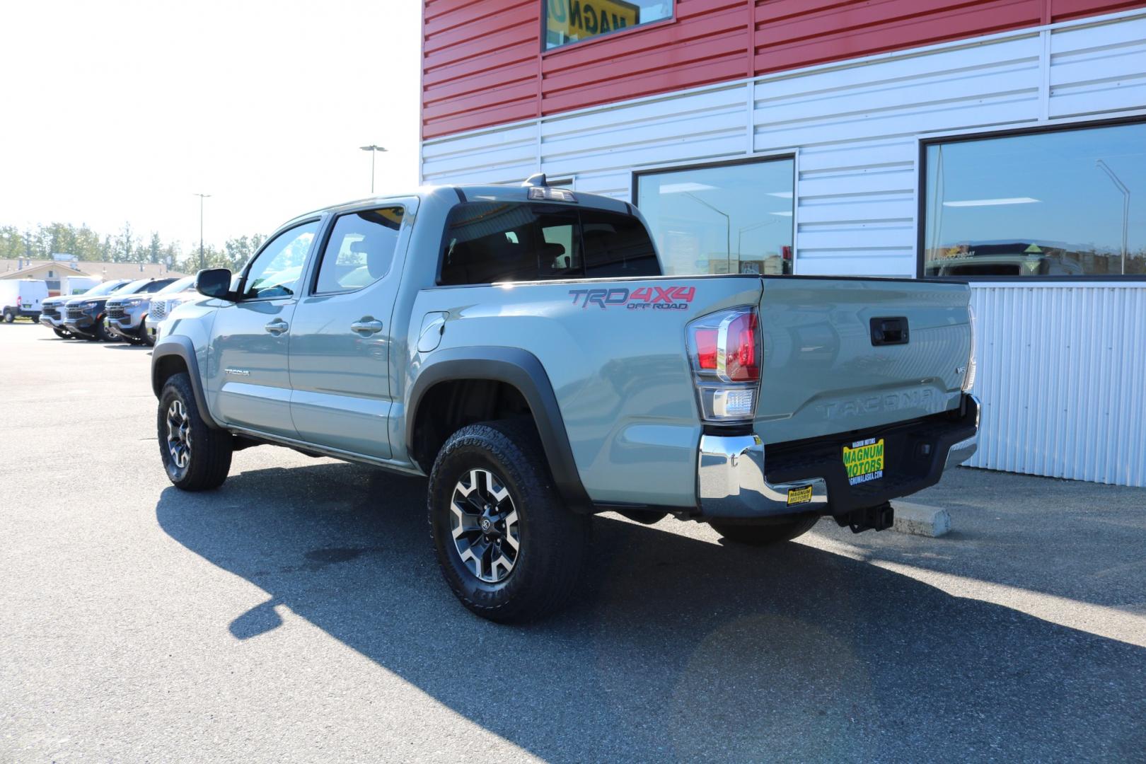 2022 GRAY /Black TOYOTA TACOMA SR V6 (3TMCZ5AN3NM) with an 3.5L engine, Automatic transmission, located at 1960 Industrial Drive, Wasilla, 99654, (907) 274-2277, 61.573475, -149.400146 - Photo#2