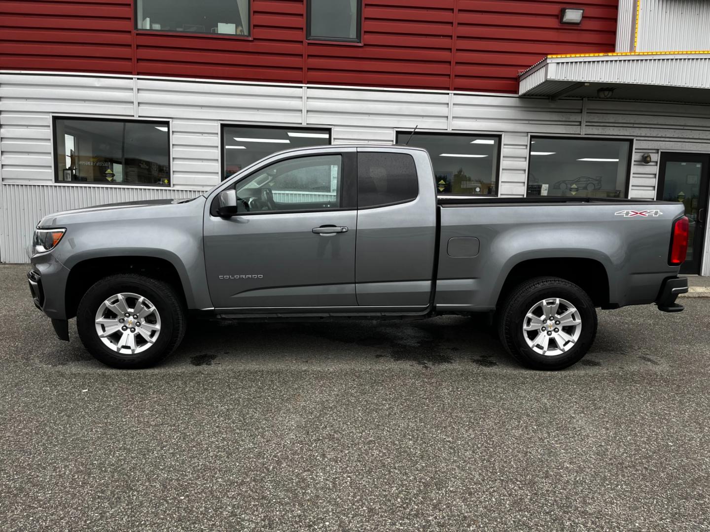 2021 Chevrolet Colorado LT Ext. Cab 4WD (1GCHTCEA0M1) with an 2.5L L4 DOHC 16V GAS engine, 6A transmission, located at 1960 Industrial Drive, Wasilla, 99654, (907) 274-2277, 61.573475, -149.400146 - Photo#0