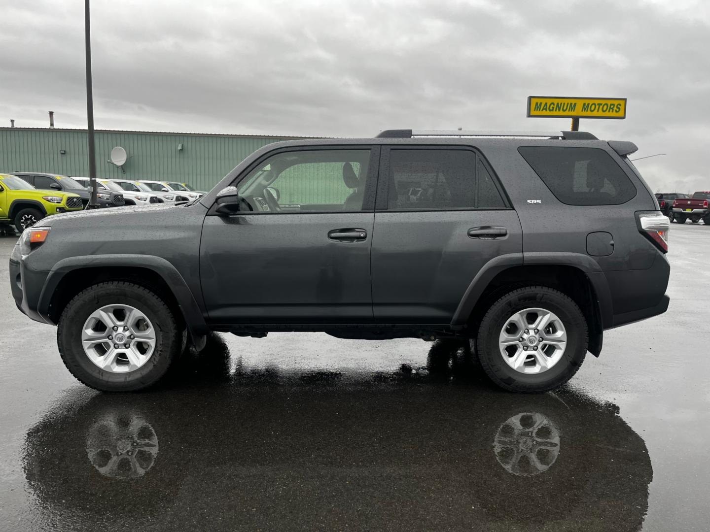 2021 Gray Toyota 4Runner SR5 4WD (JTEMU5JR3M5) with an 4.0L V6 DOHC 24V engine, 5A transmission, located at 1960 Industrial Drive, Wasilla, 99654, (907) 274-2277, 61.573475, -149.400146 - Photo#0