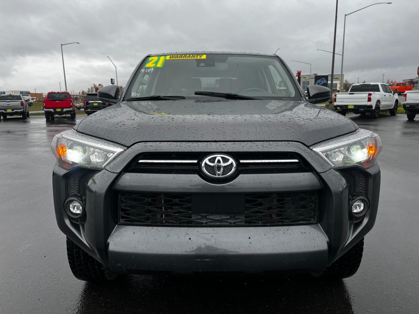 2021 Gray Toyota 4Runner SR5 4WD (JTEMU5JR3M5) with an 4.0L V6 DOHC 24V engine, 5A transmission, located at 1960 Industrial Drive, Wasilla, 99654, (907) 274-2277, 61.573475, -149.400146 - Photo#7