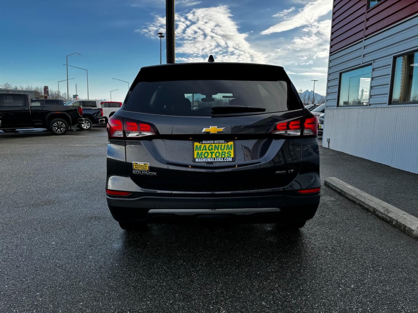 2023 GRAY CHEVROLET EQUINOX LT (3GNAXTEGXPS) with an 1.5L engine, Automatic transmission, located at 1960 Industrial Drive, Wasilla, 99654, (907) 274-2277, 61.573475, -149.400146 - Photo#3