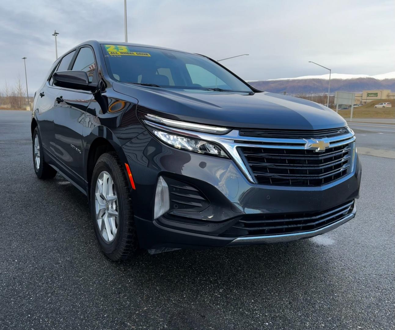 2023 GRAY CHEVROLET EQUINOX LT (3GNAXTEGXPS) with an 1.5L engine, Automatic transmission, located at 1960 Industrial Drive, Wasilla, 99654, (907) 274-2277, 61.573475, -149.400146 - Photo#6