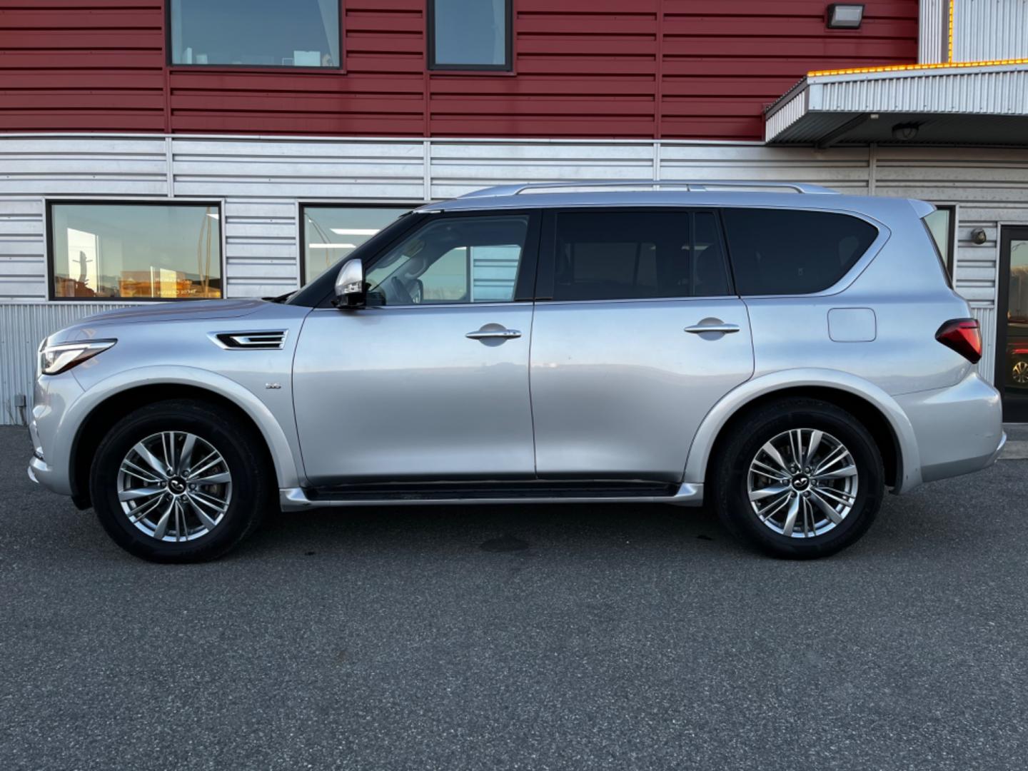 2020 SILVER /Black INFINITI QX80 LUXE (JN8AZ2NE2L9) with an 5.6L engine, Automatic transmission, located at 1960 Industrial Drive, Wasilla, 99654, (907) 274-2277, 61.573475, -149.400146 - Photo#2