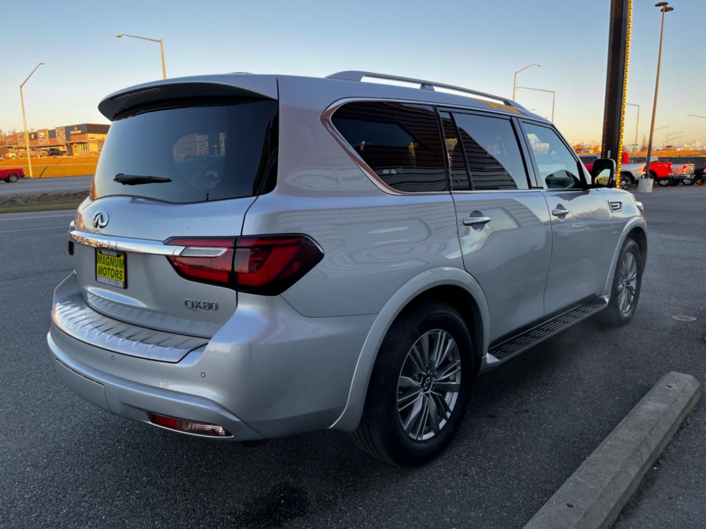 2020 SILVER /Black INFINITI QX80 LUXE (JN8AZ2NE2L9) with an 5.6L engine, Automatic transmission, located at 1960 Industrial Drive, Wasilla, 99654, (907) 274-2277, 61.573475, -149.400146 - Photo#4