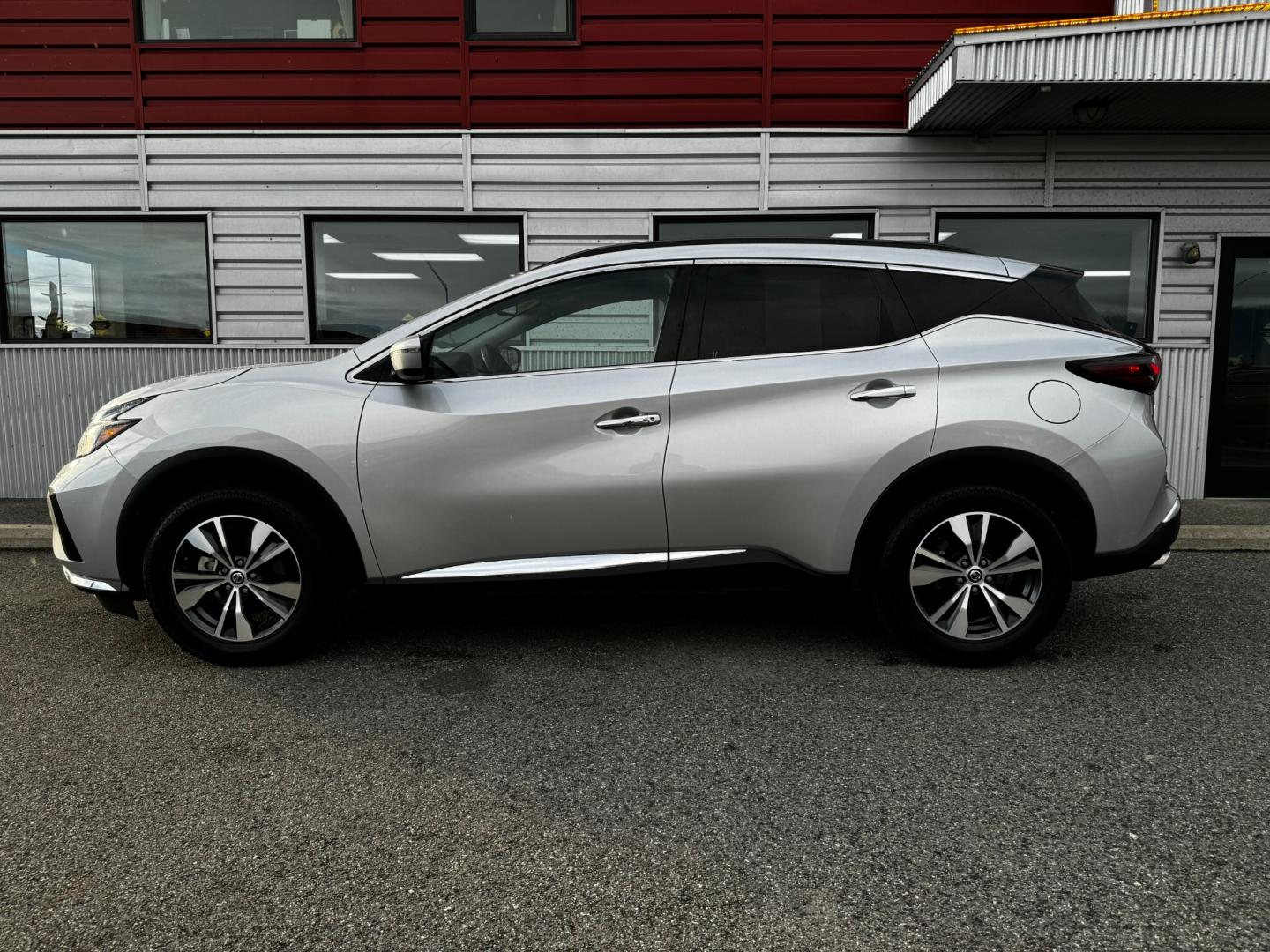 2021 Silver Nissan Murano SV AWD (5N1AZ2BS9MC) with an 3.5L V6 DOHC 24V engine, located at 1960 Industrial Drive, Wasilla, 99654, (907) 274-2277, 61.573475, -149.400146 - Photo#0