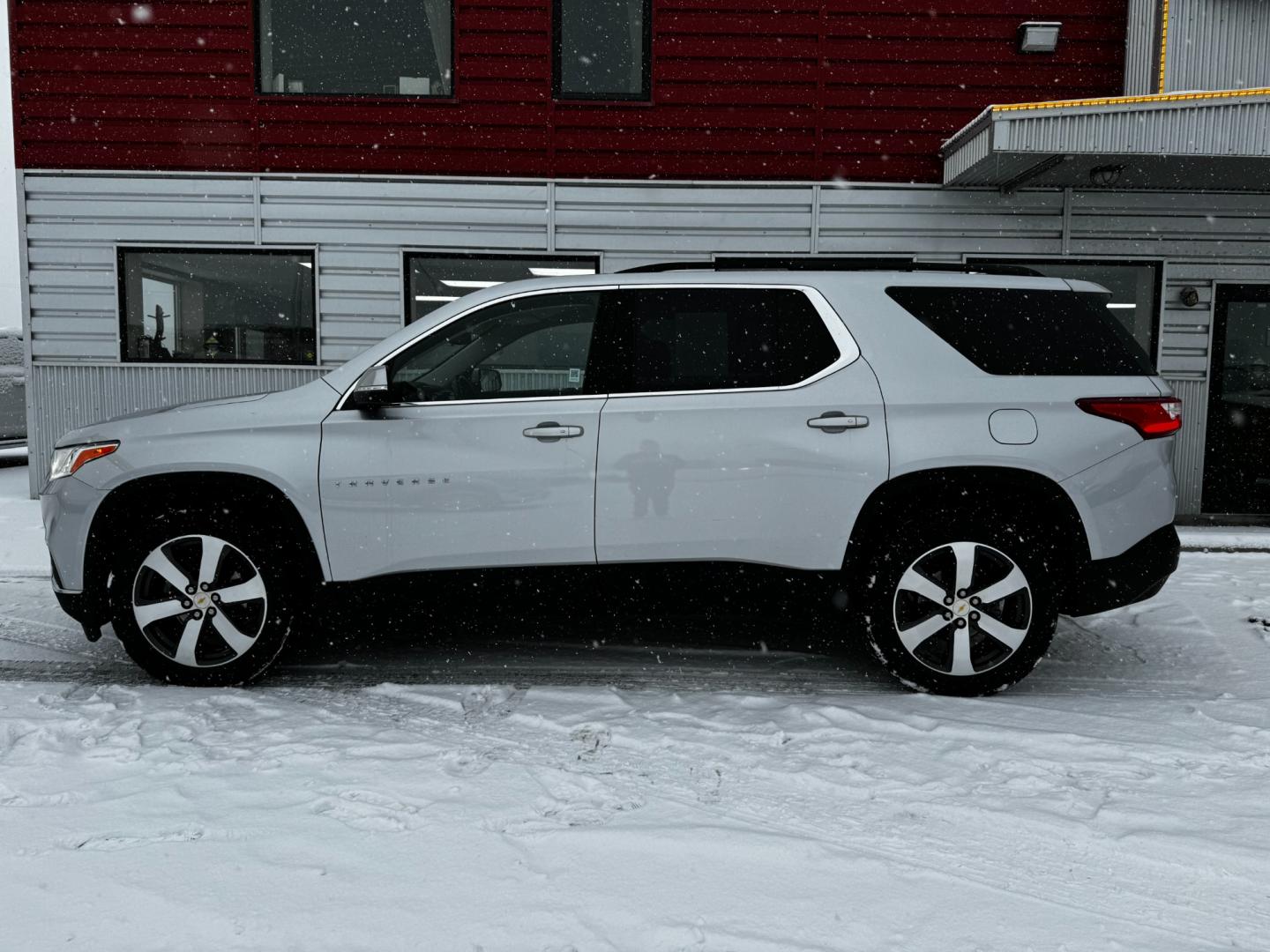 2021 Silver Chevrolet Traverse LT Leather AWD (1GNEVHKW3MJ) with an 3.6L V6 DOHC 24V engine, 9A transmission, located at 1960 Industrial Drive, Wasilla, 99654, (907) 274-2277, 61.573475, -149.400146 - Photo#0