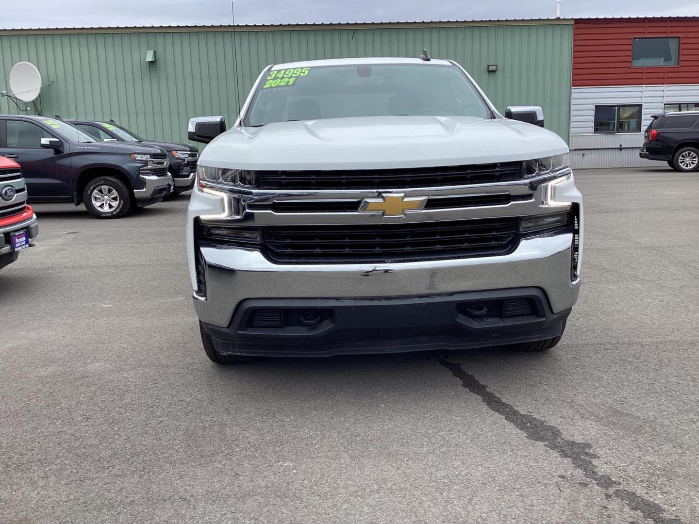 2021 WHITE CHEVROLET SILVERADO 1500 LT (1GCUYDED6MZ) with an 5.3L engine, Automatic transmission, located at 1960 Industrial Drive, Wasilla, 99654, (907) 274-2277, 61.573475, -149.400146 - Photo#5