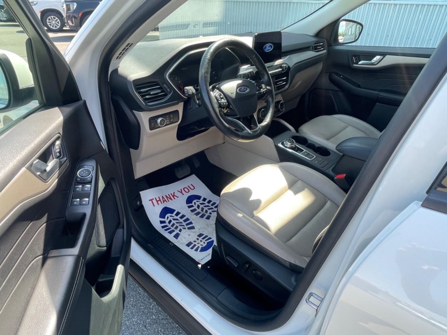 2021 WHITE FORD ESCAPE SEL (1FMCU9H61MU) with an 1.5L engine, Automatic transmission, located at 1960 Industrial Drive, Wasilla, 99654, (907) 274-2277, 61.573475, -149.400146 - Photo#9