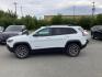 2020 WHITE JEEP CHEROKEE TRAILHAWK (1C4PJMBX0LD) with an 3.2L engine, Automatic transmission, located at 1960 Industrial Drive, Wasilla, 99654, (907) 274-2277, 61.573475, -149.400146 - Photo#3