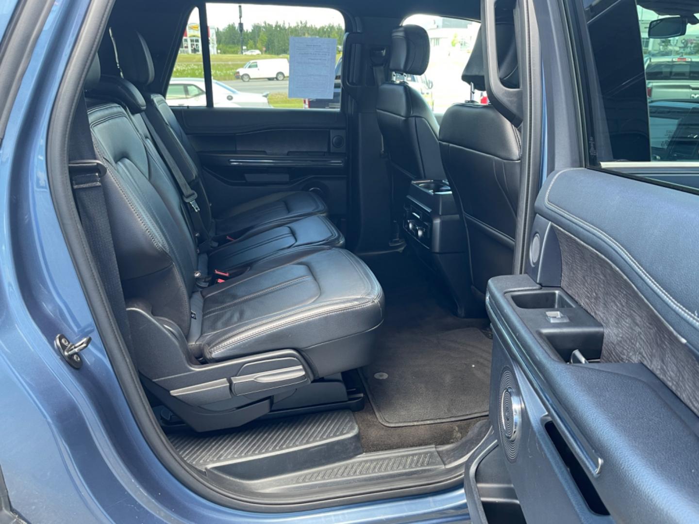 2020 BLUE FORD EXPEDITION MAX LIMITED (1FMJK2ATXLE) with an 3.5L engine, Automatic transmission, located at 1960 Industrial Drive, Wasilla, 99654, (907) 274-2277, 61.573475, -149.400146 - Photo#6