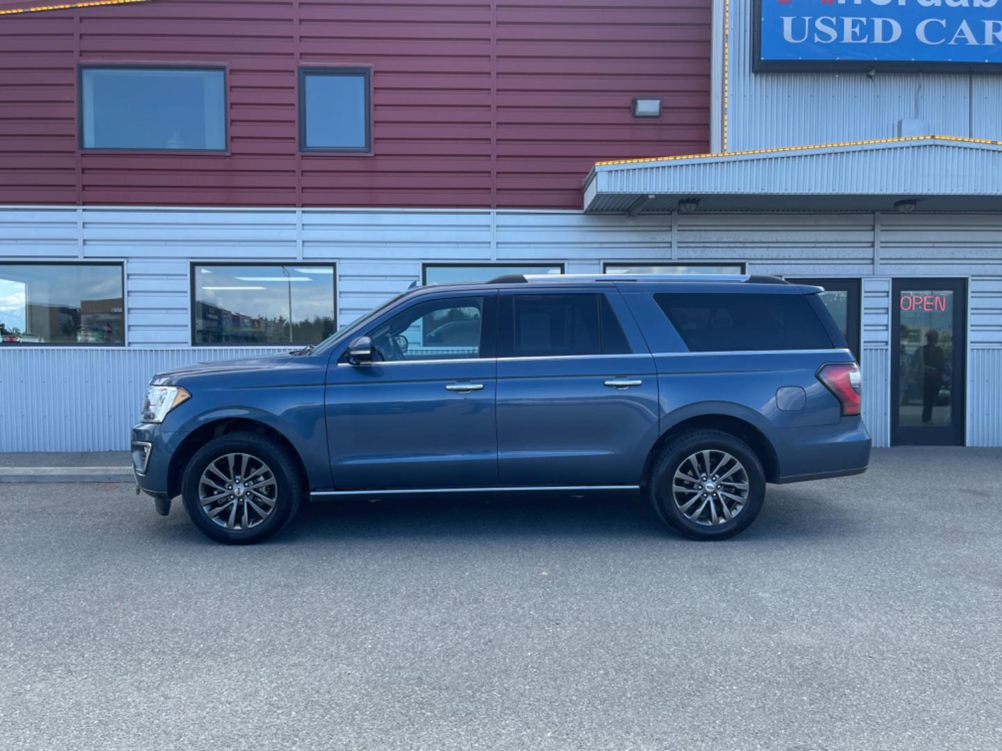 2020 BLUE FORD EXPEDITION MAX LIMITED (1FMJK2ATXLE) with an 3.5L engine, Automatic transmission, located at 1960 Industrial Drive, Wasilla, 99654, (907) 274-2277, 61.573475, -149.400146 - Photo#1