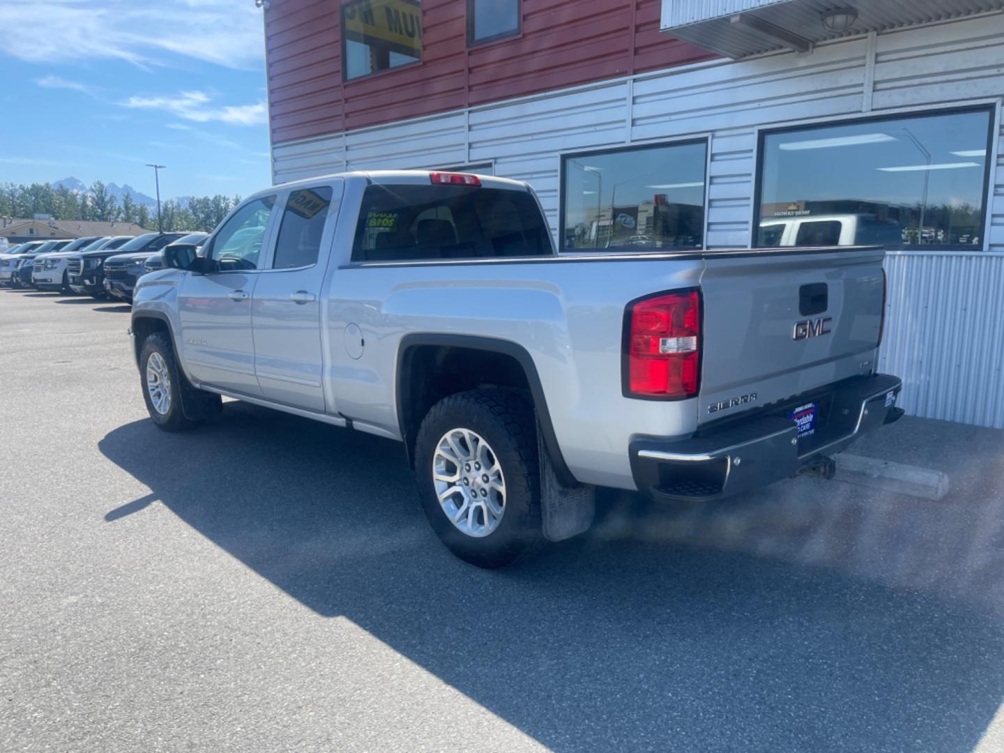 2018 SILVER GMC SIERRA 1500 SLE (1GTV2MEC0JZ) with an 5.3L engine, Automatic transmission, located at 1960 Industrial Drive, Wasilla, 99654, (907) 274-2277, 61.573475, -149.400146 - Photo#2