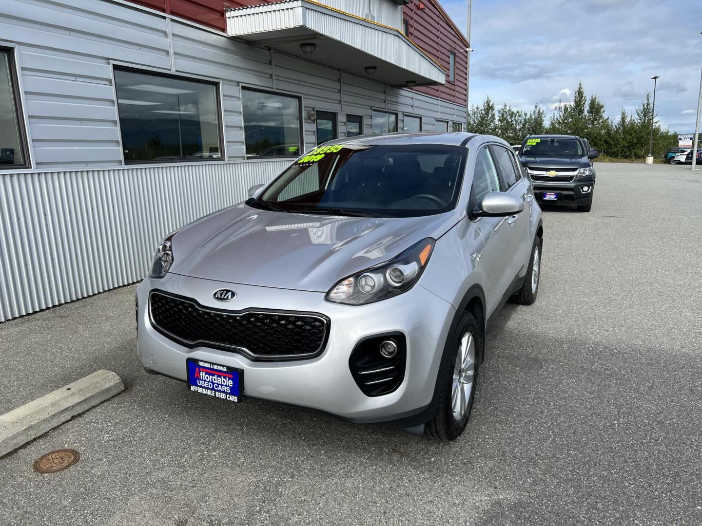 2019 SILVER KIA SPORTAGE LX (KNDPMCAC3K7) with an 2.4L engine, Automatic transmission, located at 1960 Industrial Drive, Wasilla, 99654, (907) 274-2277, 61.573475, -149.400146 - Photo#5