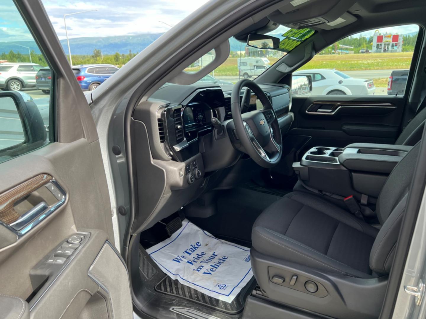 2023 GRAY CHEVROLET SILVERADO 1500 LT (3GCUDDED1PG) with an 5.3L engine, Automatic transmission, located at 1960 Industrial Drive, Wasilla, 99654, (907) 274-2277, 61.573475, -149.400146 - Photo#13