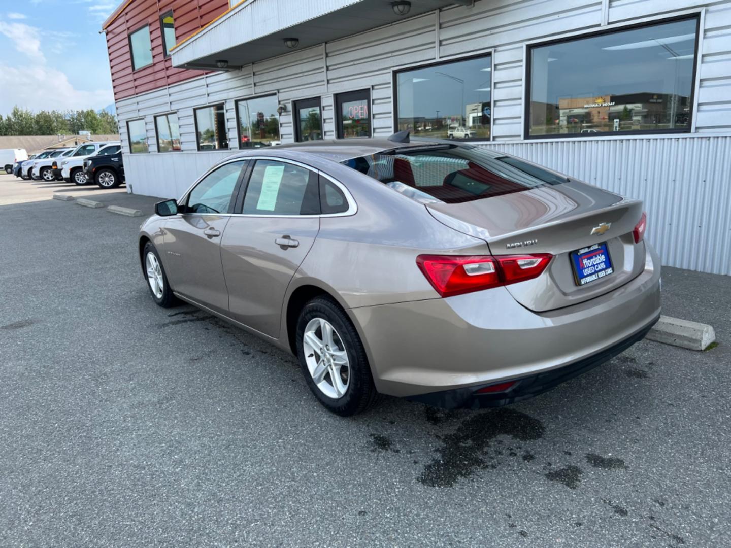 2022 TAN CHEVROLET MALIBU LS (1G1ZB5ST1NF) with an 1.5L engine, Continuously Variable transmission, located at 1960 Industrial Drive, Wasilla, 99654, (907) 274-2277, 61.573475, -149.400146 - Photo#4