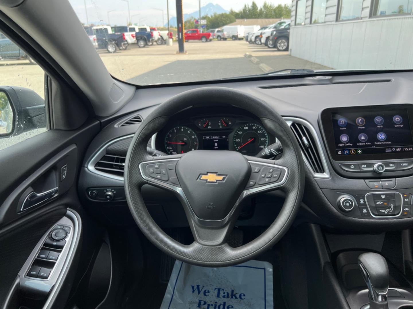 2022 SILVER CHEVROLET MALIBU LS (1G1ZB5ST1NF) with an 1.5L engine, Continuously Variable transmission, located at 1960 Industrial Drive, Wasilla, 99654, (907) 274-2277, 61.573475, -149.400146 - Photo#10