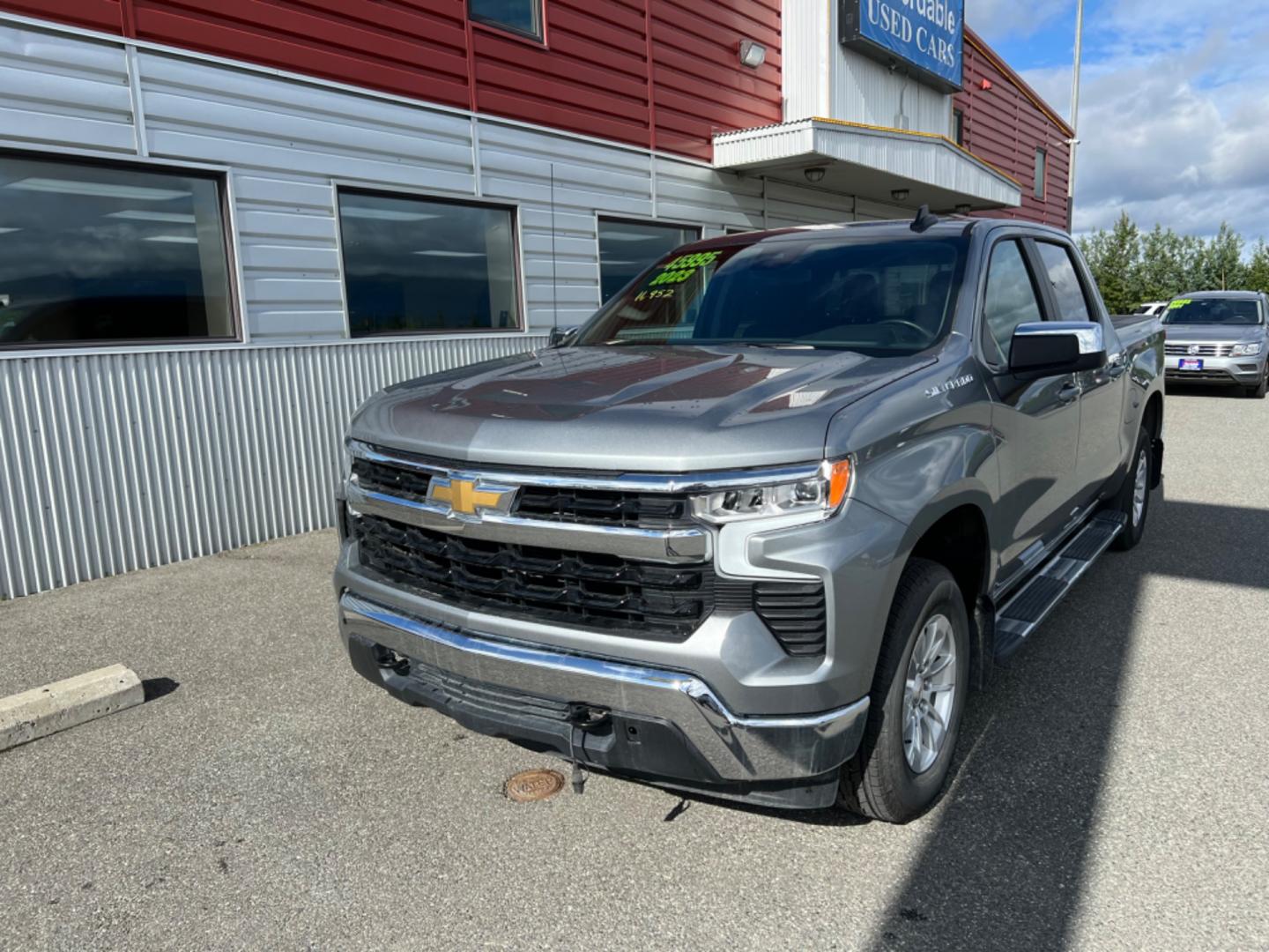 2023 GRAY CHEVROLET SILVERADO 1500 LT (2GCUDDED4P1) with an 5.3L engine, Automatic transmission, located at 1960 Industrial Drive, Wasilla, 99654, (907) 274-2277, 61.573475, -149.400146 - Photo#2